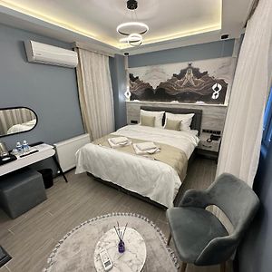 Private Bathroom King Room